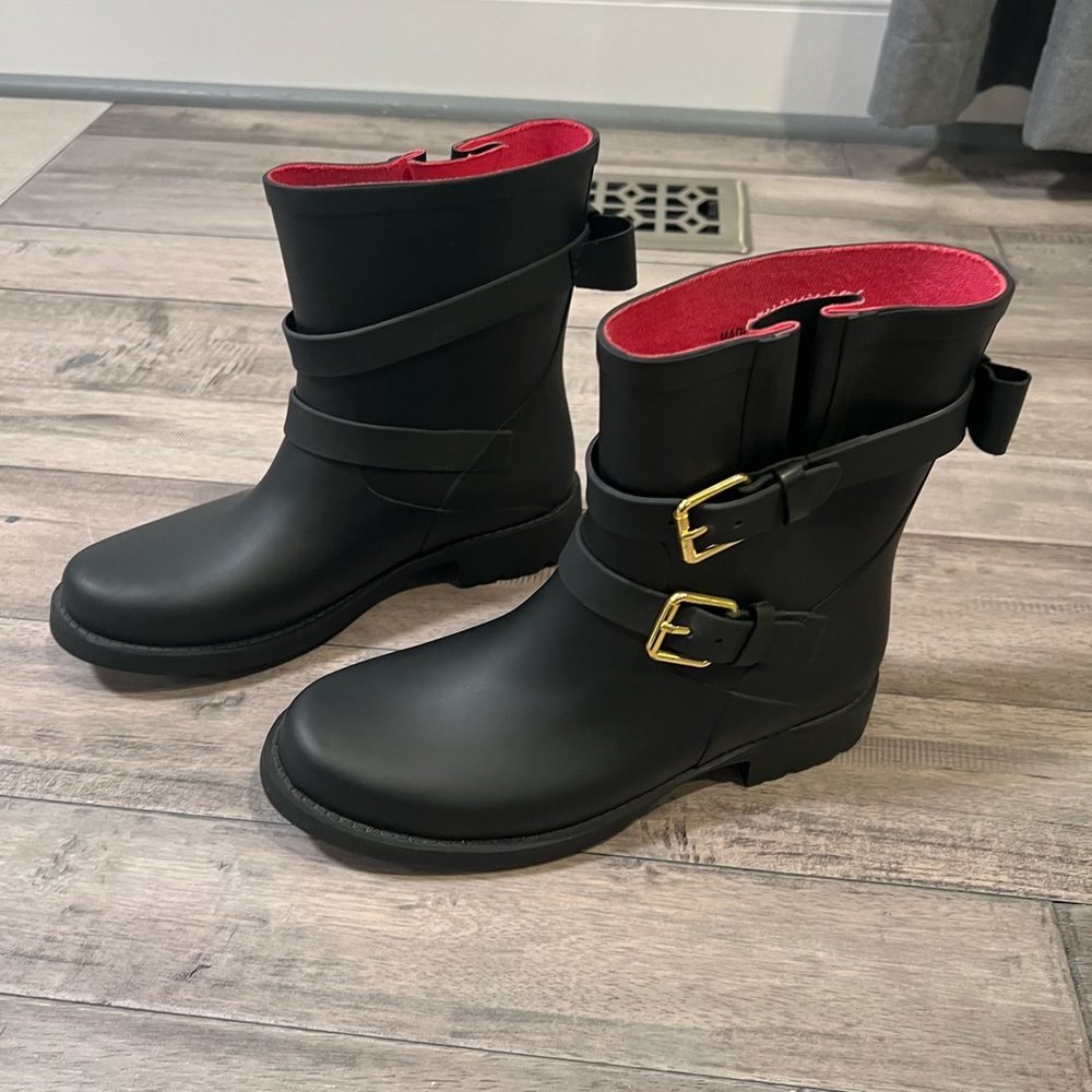 Kate Spade New York Pamela Black Rubber Rain Boots Size 8